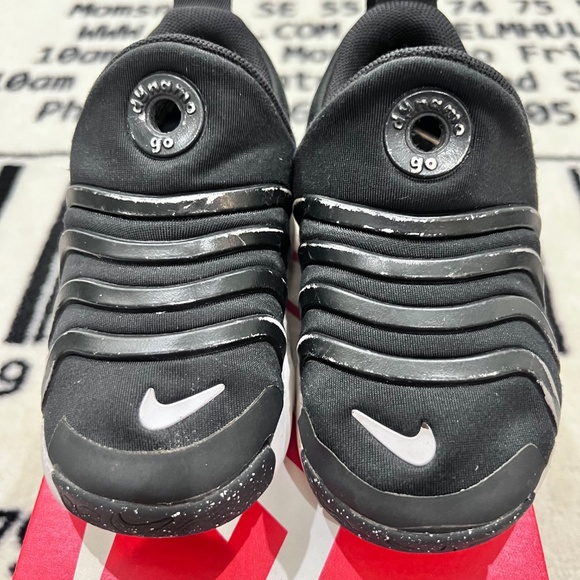 Nike Dynamo Go Infant Toddler Lifestyle Shoes - Picture 6 of 9